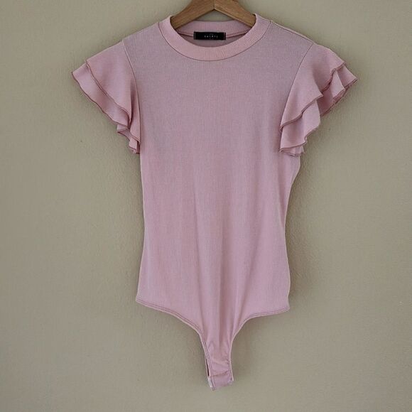 21 saints pink ruffle sleeve bodysuit size medium - Picture 1 of 5
